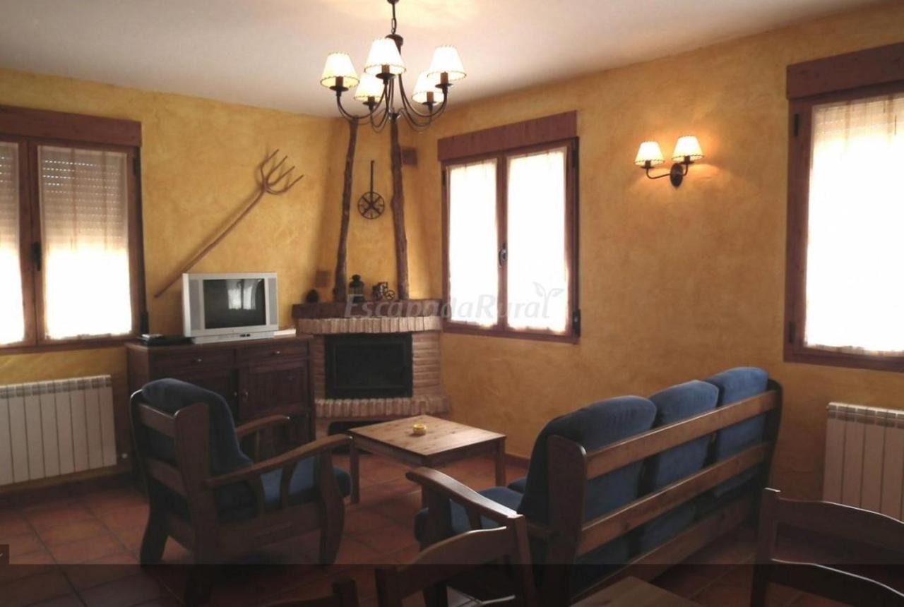 Casas Rurales Mi Reja A Santa Maria de Riaza Екстер'єр фото